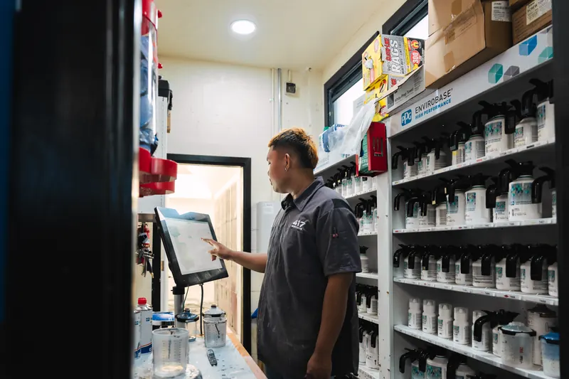 Mixing factory-matched paint in the 417 Autoworks color lab